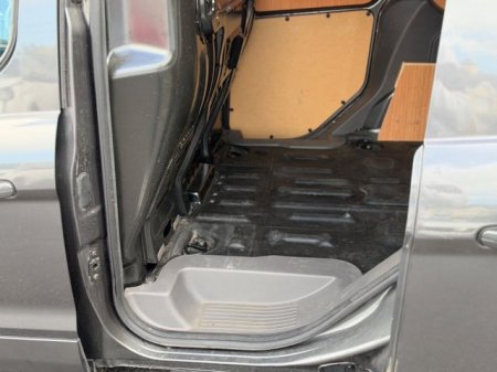 2020 Ford Transit Connect - photo 22