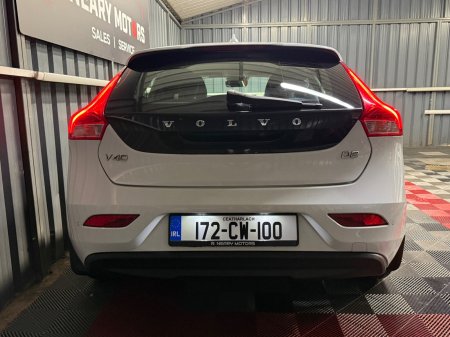 2017 Volvo V40 - photo 2