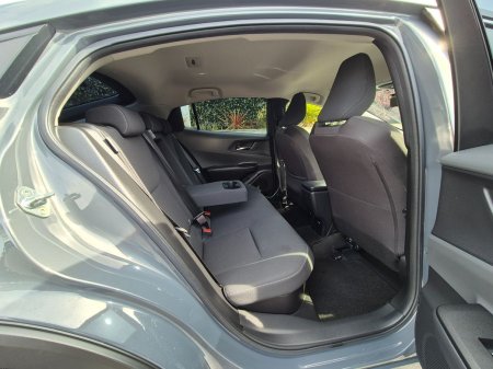 2023 Toyota Prius - photo 14