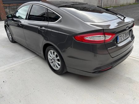 2017 Ford Mondeo - photo 12