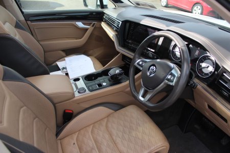 2019 Volkswagen Touareg - photo 15