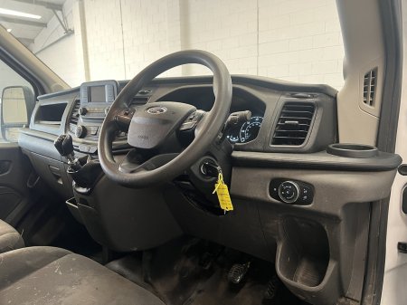 2022 Ford Transit - photo 4