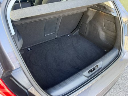 2014 Peugeot 308 - photo 12
