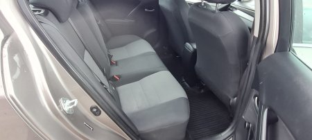 2015 Toyota Avensis - photo 8