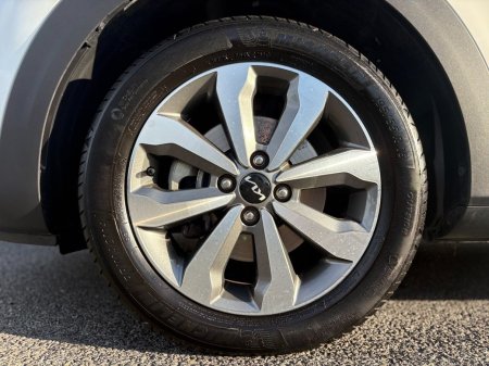 2024 Kia Stonic - photo 5