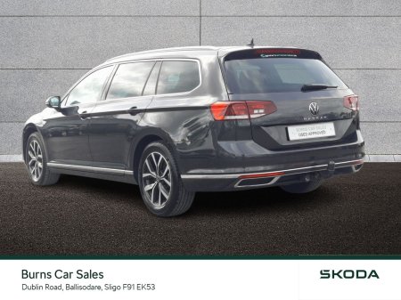 2022 Volkswagen Passat - photo 15