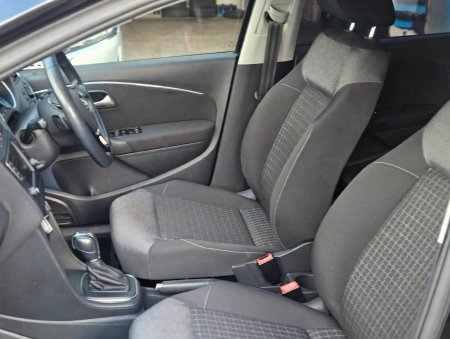 2015 Volkswagen Polo - photo 14