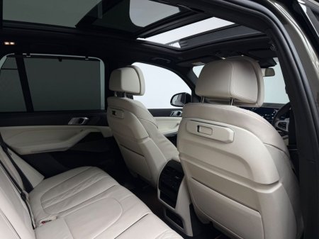 2025 BMW X5 - photo 13