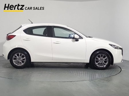 2024 Mazda Mazda2 - photo 2