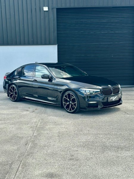 2019 BMW 5-Series - photo 14