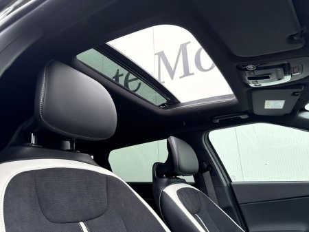 2026 Kia EV6 - photo 28