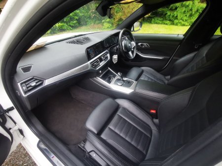 2021 BMW 3-Series - photo 25