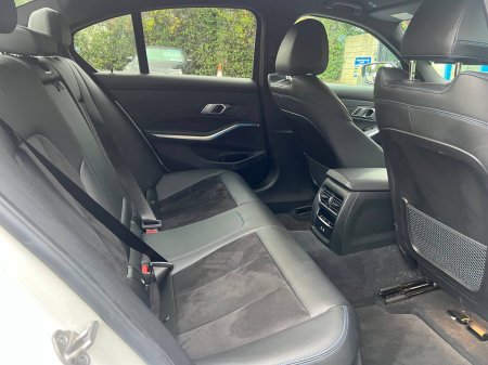 2021 BMW 3-Series - photo 8