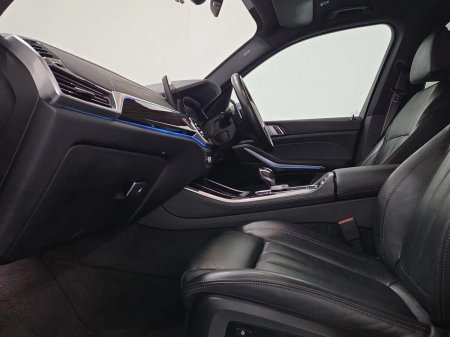 2022 BMW X5 - photo 7