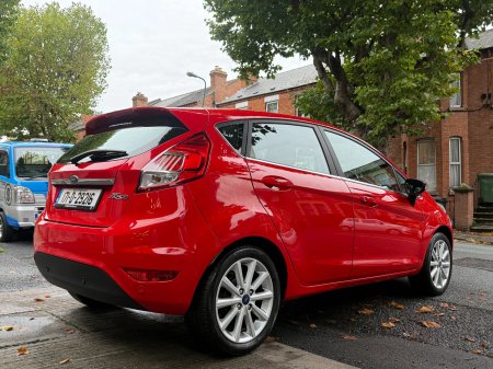 2017 Ford Fiesta - photo 5
