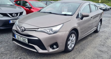 2015 Toyota Avensis - photo 2