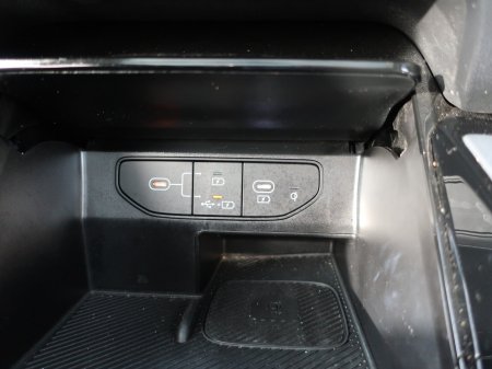 2025 Kia Sorento - photo 19