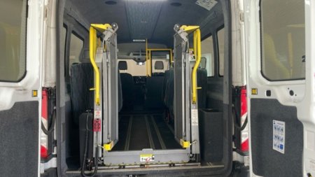 2022 Ford Transit - photo 2