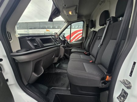 2020 Ford Transit - photo 9