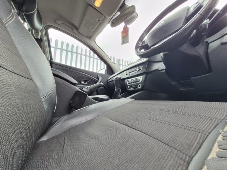 2013 Renault Fluence - photo 22