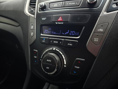 2016 Hyundai Santa Fe - photo 15