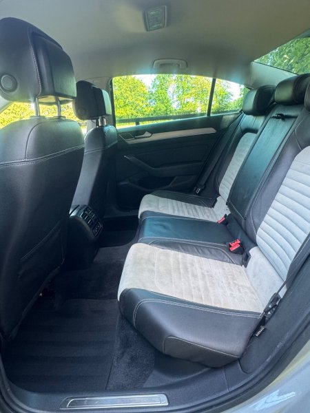 2015 Volkswagen Passat - photo 12