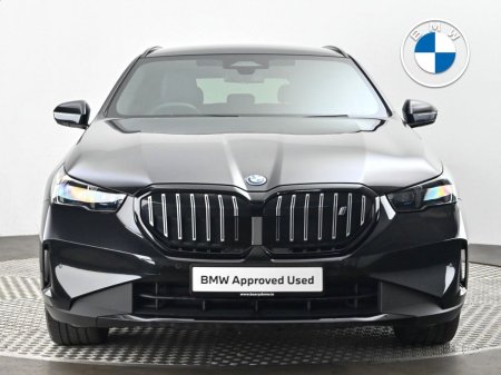 2025 BMW i5 - photo 16