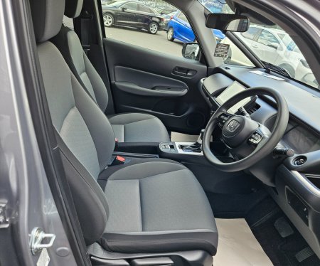2023 Honda Fit - photo 9