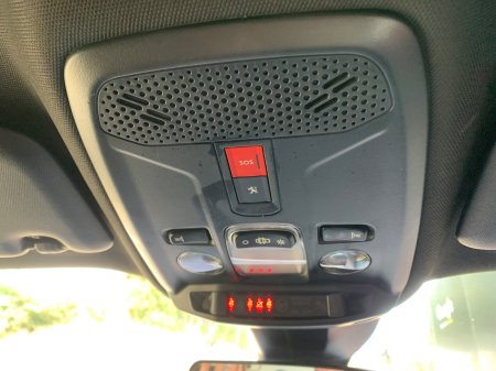 2023 Peugeot 2008 - photo 32