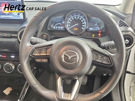 2024 Mazda Mazda2 - photo 15