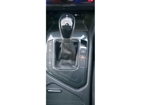 2022 Volkswagen Tiguan - photo 16