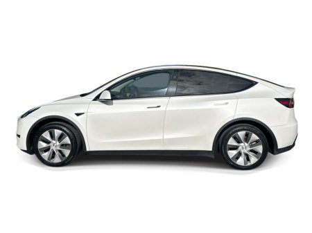 2024 Tesla Model Y - photo 6