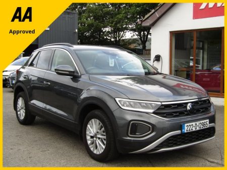 2022 Volkswagen T-Roc Life 2.0 TDI M6F 116HP 5DR