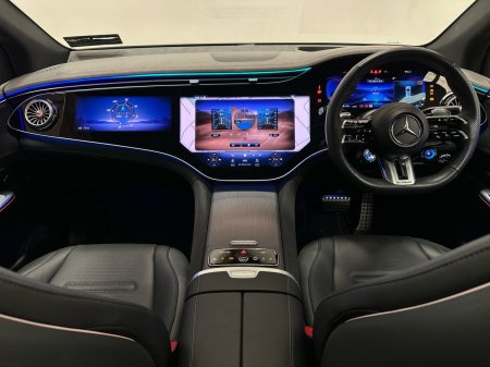 2025 Mercedes-Benz EQE - photo 10