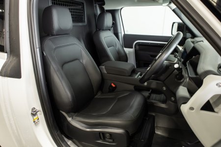 2022 Land Rover Defender - photo 10