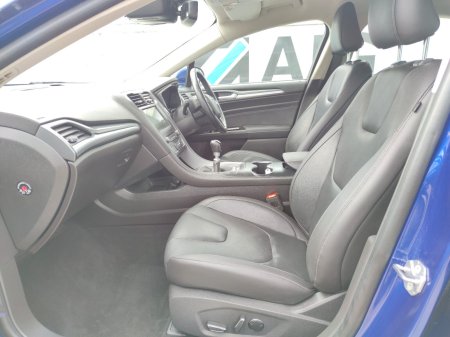 2018 Ford Mondeo - photo 10