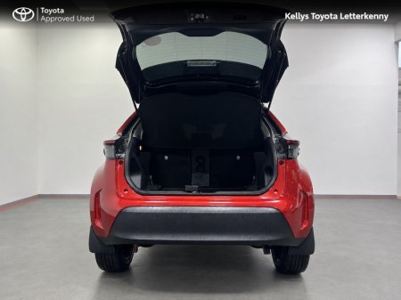 2023 Toyota Yaris Cross - photo 8