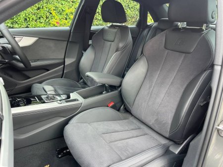 2022 Audi A4 - photo 6