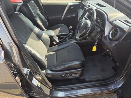 2016 Toyota RAV4 - photo 14