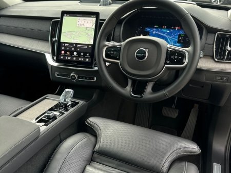2025 Volvo XC90 - photo 15