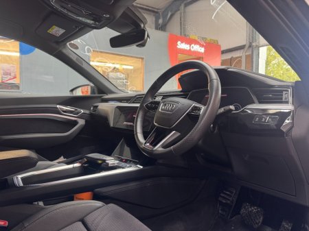 2023 Audi e-tron - photo 19