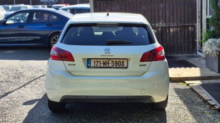 2017 Peugeot 308 - photo 7