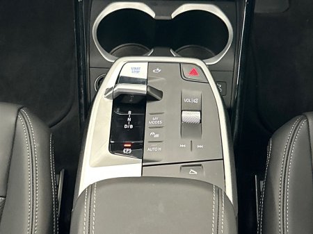 2026 BMW iX1 - photo 10