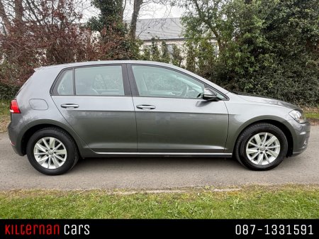 2021 Volkswagen Golf - photo 2