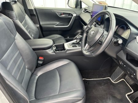 2023 Toyota RAV4 - photo 8