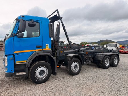 2009 Volvo FM - photo 16