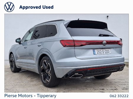 2025 Volkswagen Touareg - photo 3