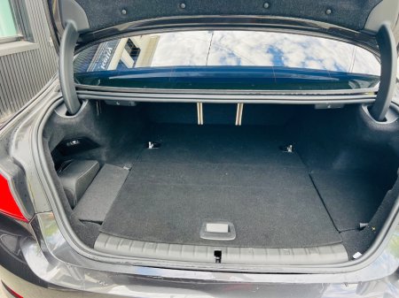 2017 BMW 5-Series - photo 13