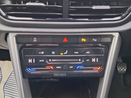 2023 Volkswagen T-Roc - photo 18