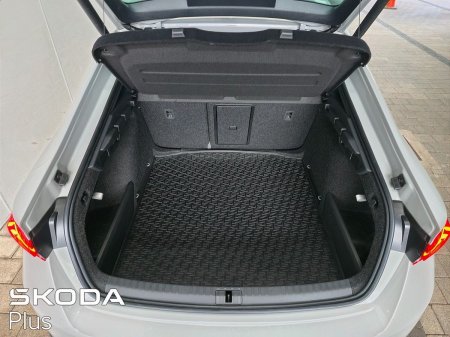 2026 Skoda Octavia - photo 9